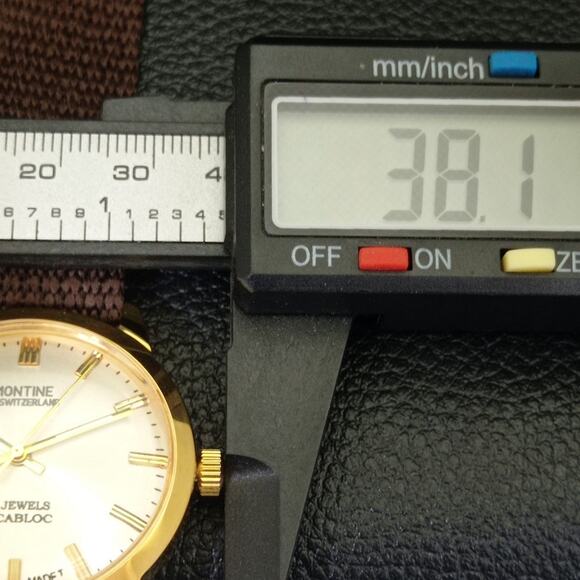 Vintage 1971 Montine Of Switzerland  Manual Mens Gold Watch W/Cloth Strap - Picture 7 of 9